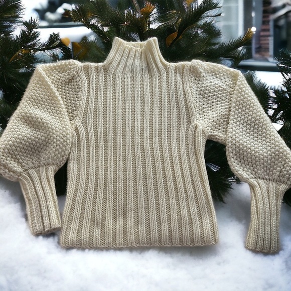 the italian mob Sweaters - Cream Mock Neck Vintage sweater size large lantern sleeves